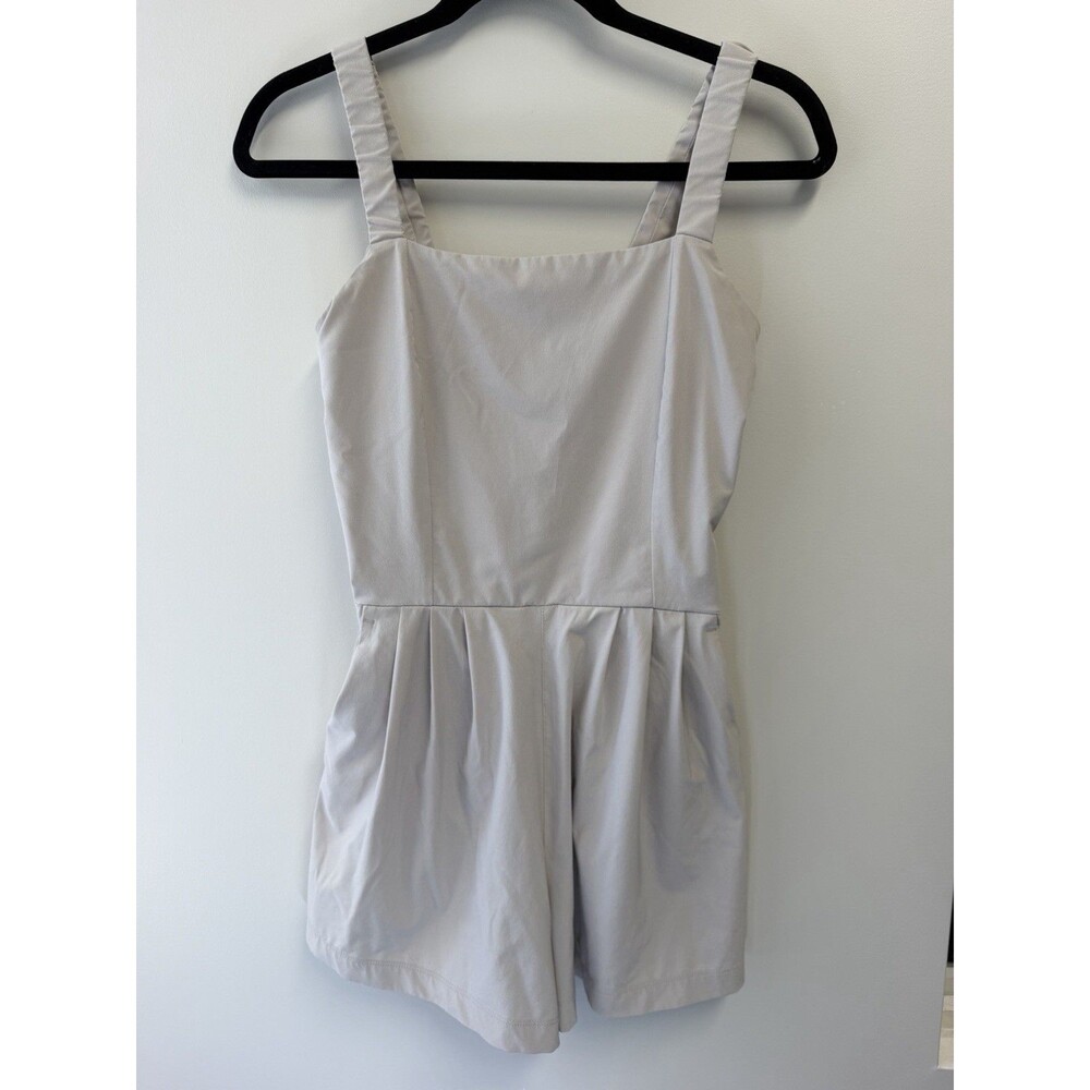 Vuori Women's Gray Romper XS Square Neck Sleeveless Pockets Smocked Back